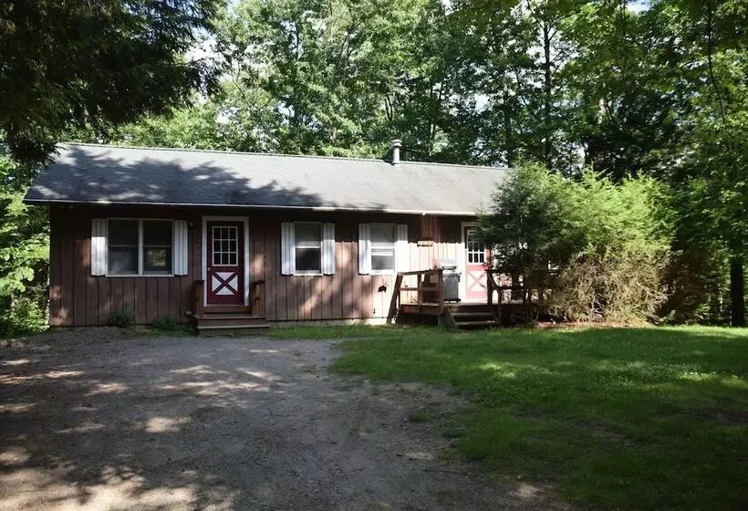 Hotelli Stowe Cabins In The Woods