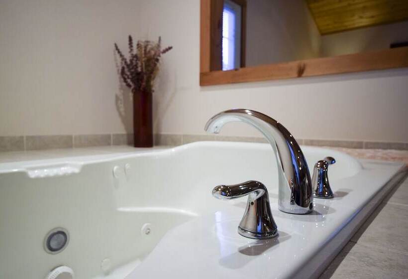 ホテル Stowe Cabins In The Woods