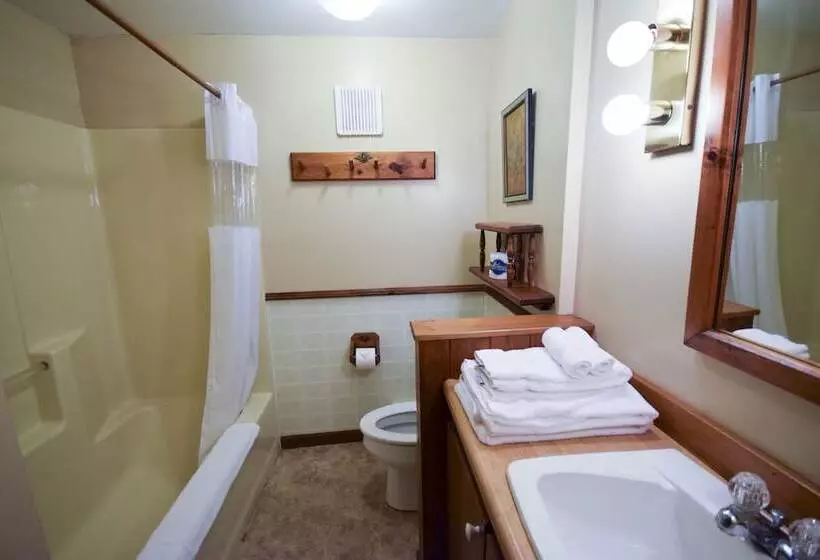 Hotelli Stowe Cabins In The Woods