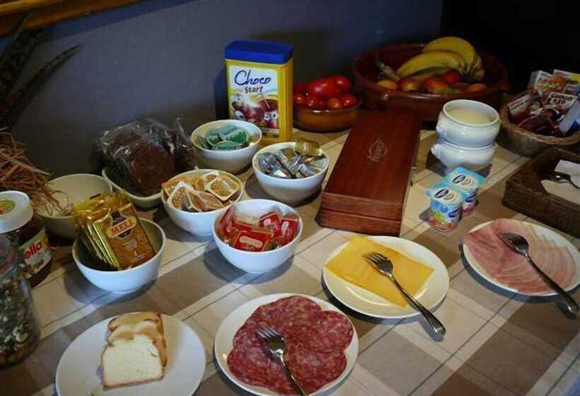 هتل Vertes Feuilles