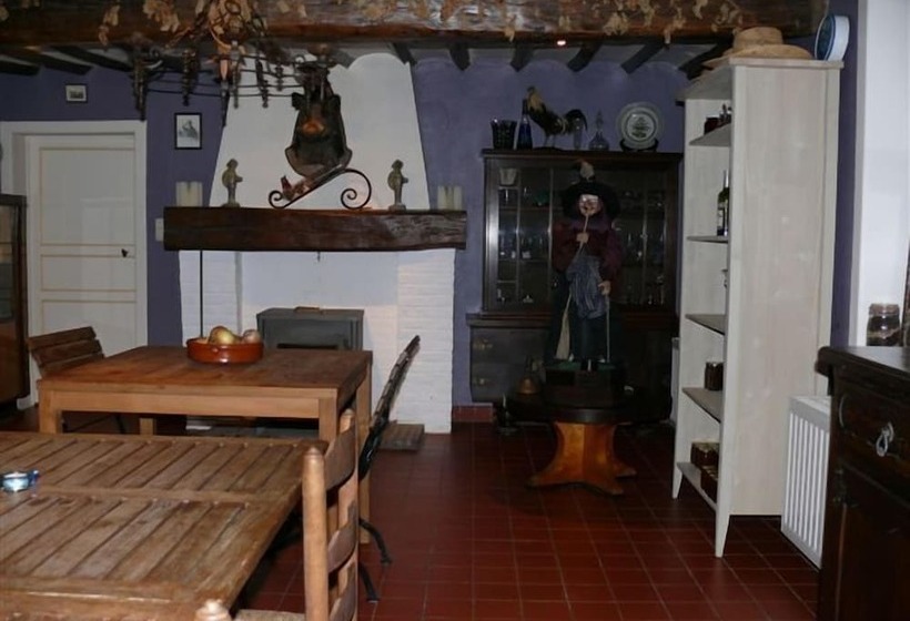 هتل Vertes Feuilles