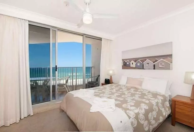 Beachside Tower Apartments