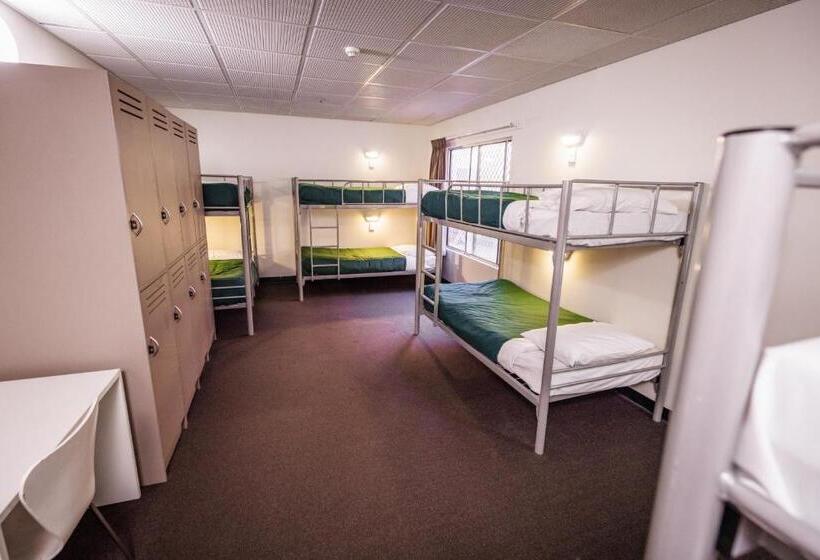 בית מלון כפרי Yha Adelaide Central