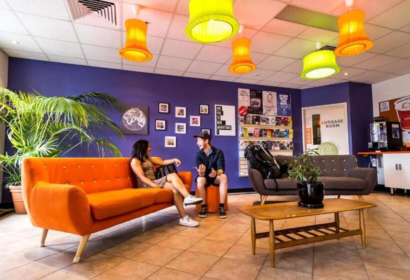 בית מלון כפרי Yha Adelaide Central