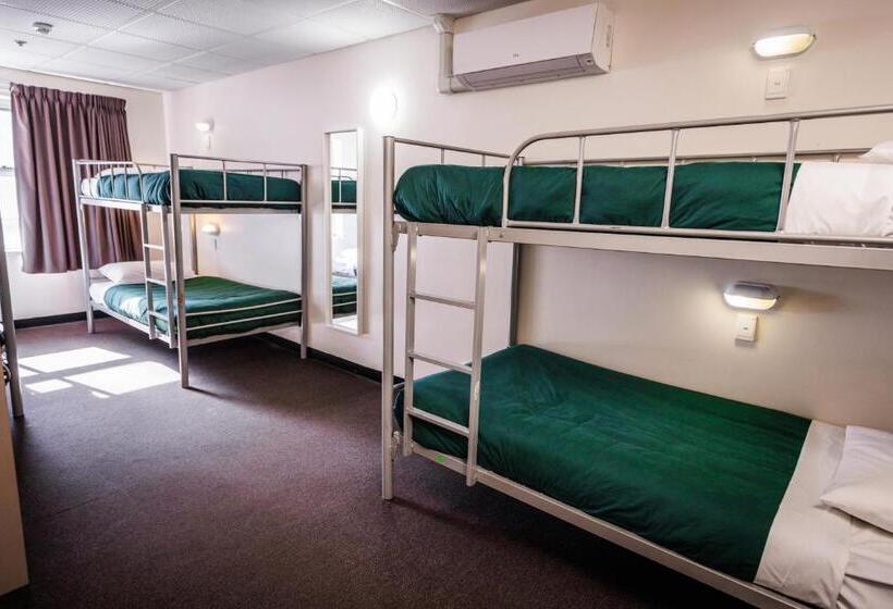 בית מלון כפרי Yha Adelaide Central