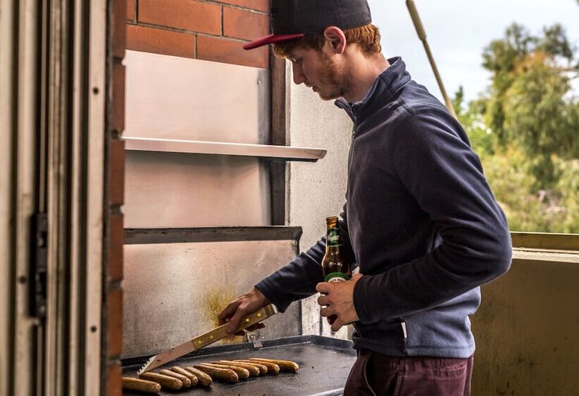 בית מלון כפרי Yha Adelaide Central