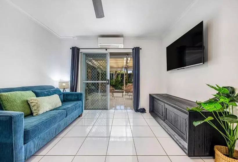 Hotel Beachcomber Peregian Beach