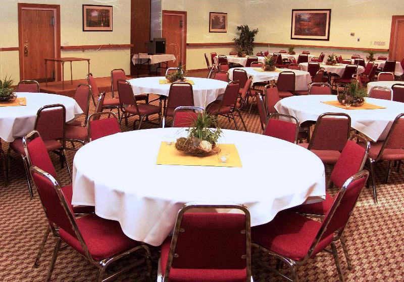 هتل Buffalo Bill Cabin Village