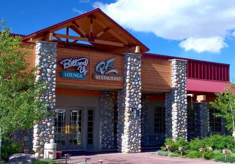 酒店 Buffalo Bill Cabin Village