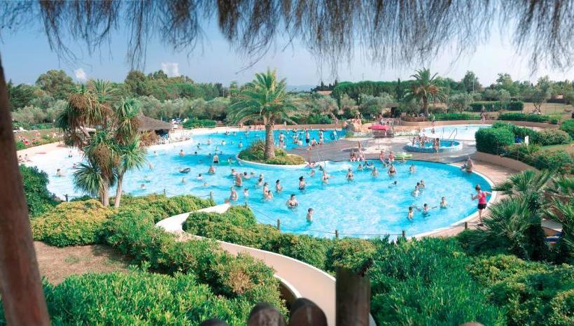 בית מלון כפרי Camping Le Capanne