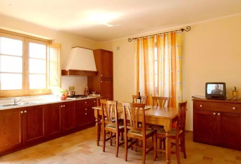 Hotelli Camping Le Capanne