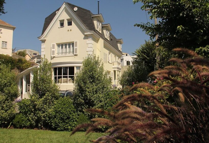 בית מלון כפרי Cassinetta