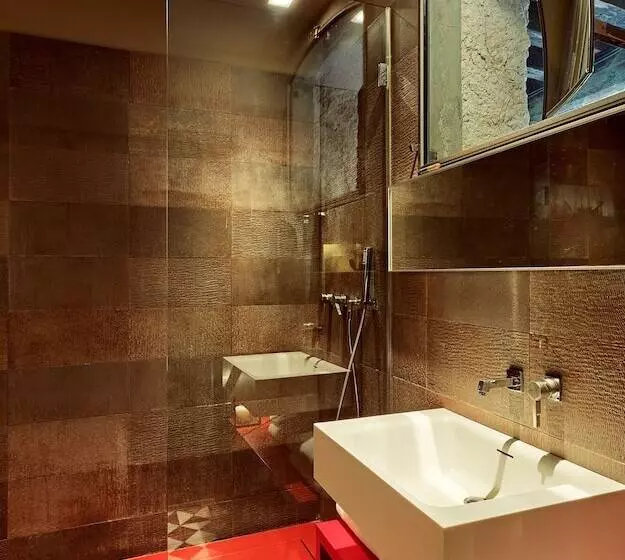 هتل Charming House Iqs