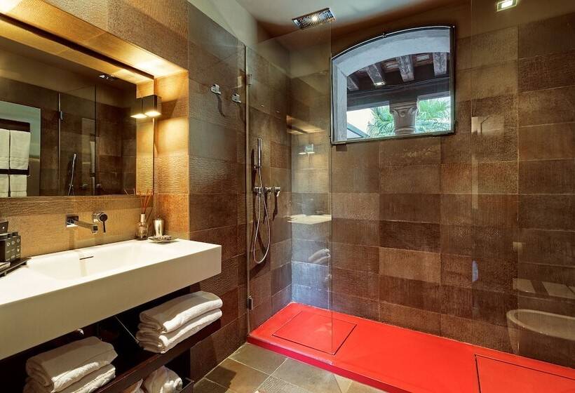 هتل Charming House Iqs