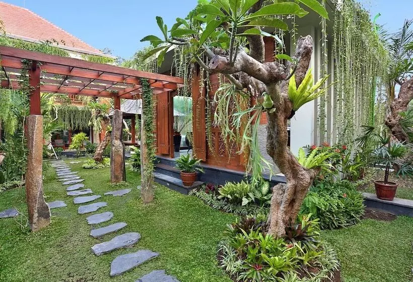 호텔 Awatara Boutique Resort Ubud