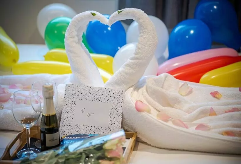 هتل Comfortable Budget Apartment Next To Eurostar International   Kings Cross & Euston Station