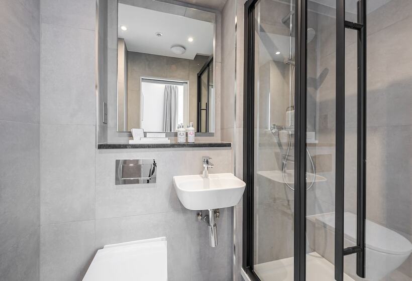 호텔 Comfortable Budget Apartment Next To Eurostar International   Kings Cross & Euston Station