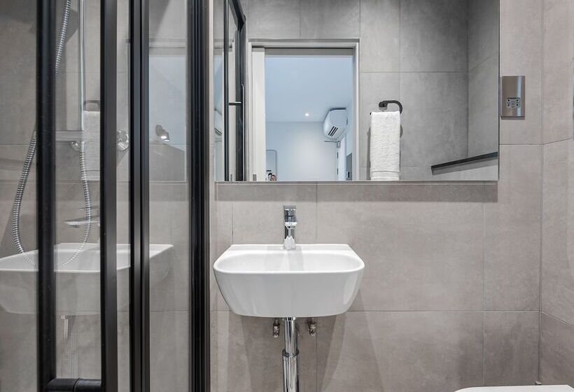 호텔 Comfortable Budget Apartment Next To Eurostar International   Kings Cross & Euston Station