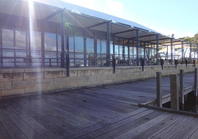 فندق Mandurah Quay Resort