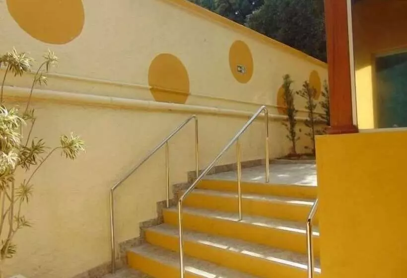 ホテル Minas Pampulha