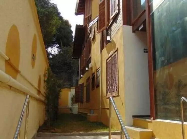 ホテル Minas Pampulha