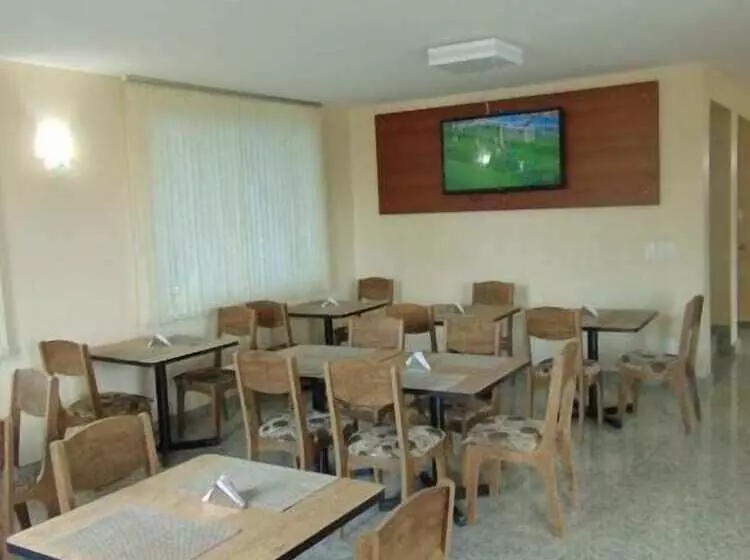 ホテル Minas Pampulha