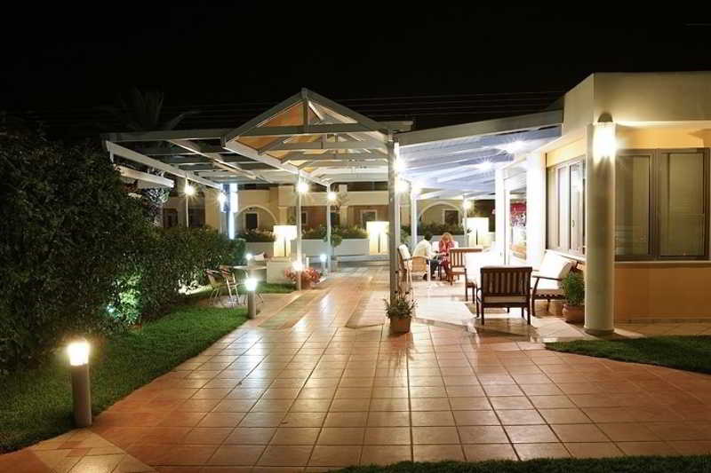 فندق Niriides Apartments