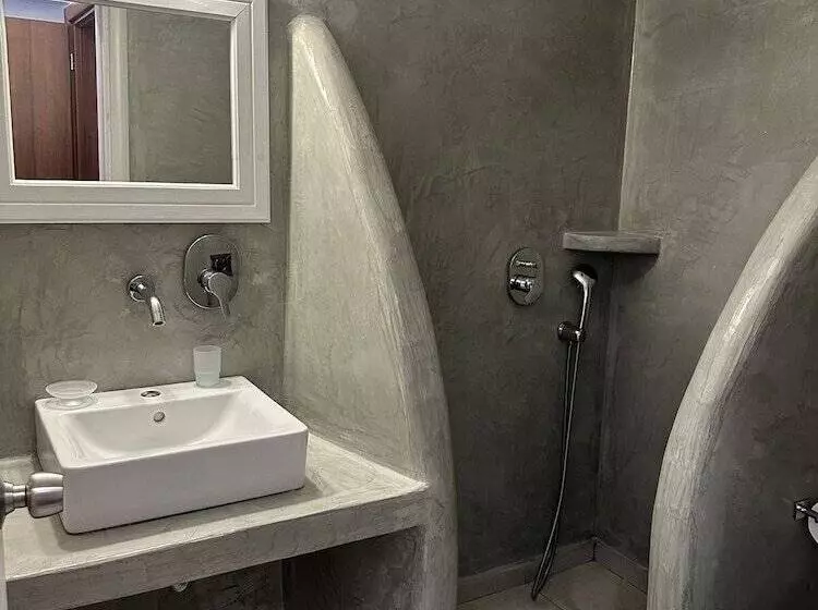 בית מלון כפרי Omiros