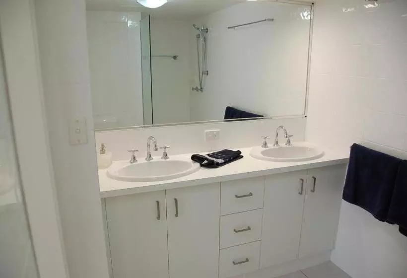 Отель Spindrift On The Beach   Absolute Beachfront