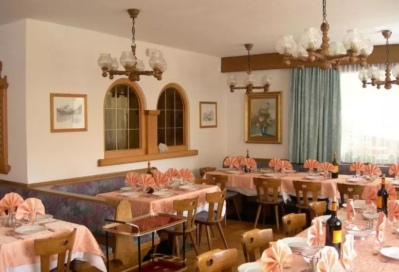 酒店 Sport Enrosadira