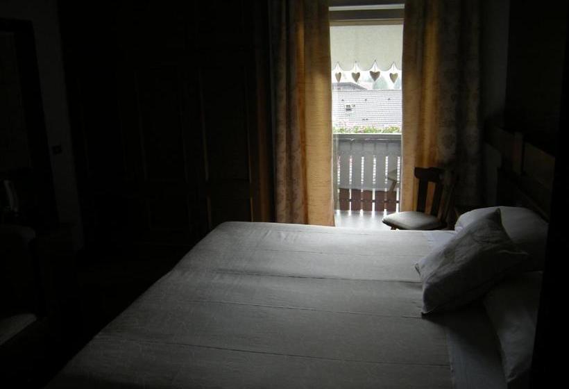 酒店 Sport  Enrosadira