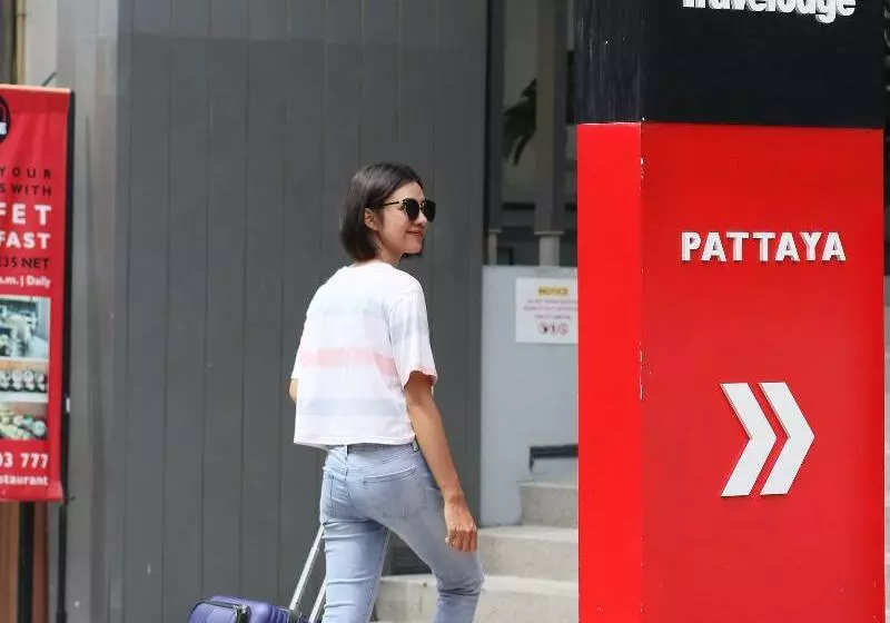 Отель Travelodge Pattaya