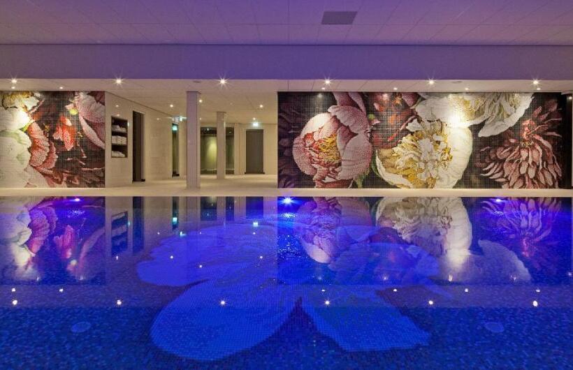 Отель Van Der Valk Spier Dwingeloo