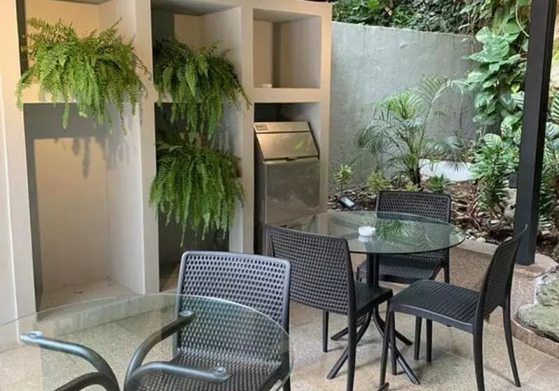 호텔 Village Icarai