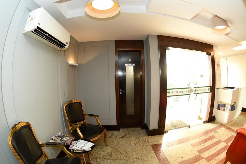 Отель Village Icarai