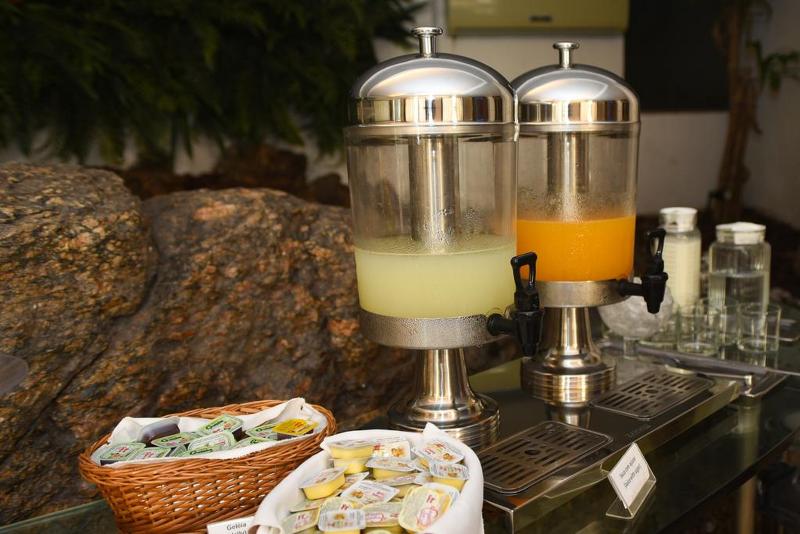 Отель Village Icarai