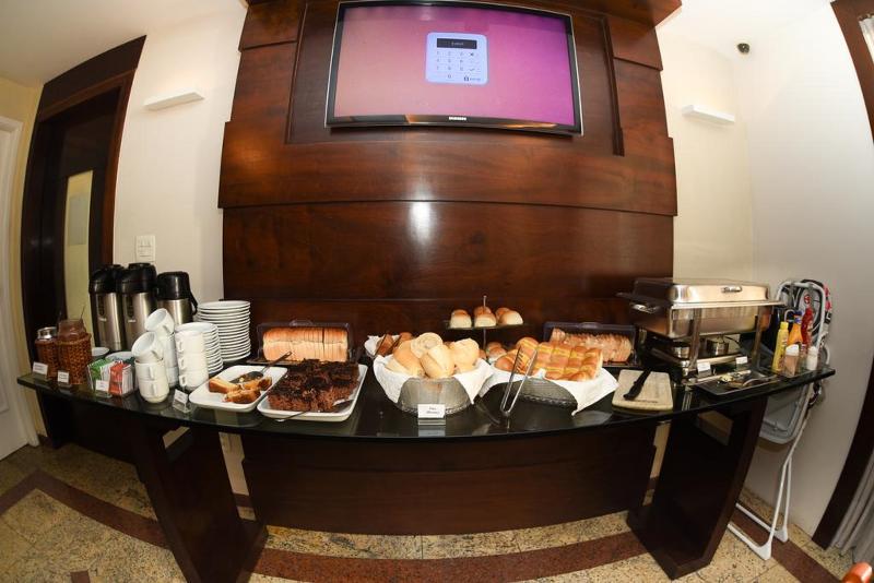 Отель Village Icarai