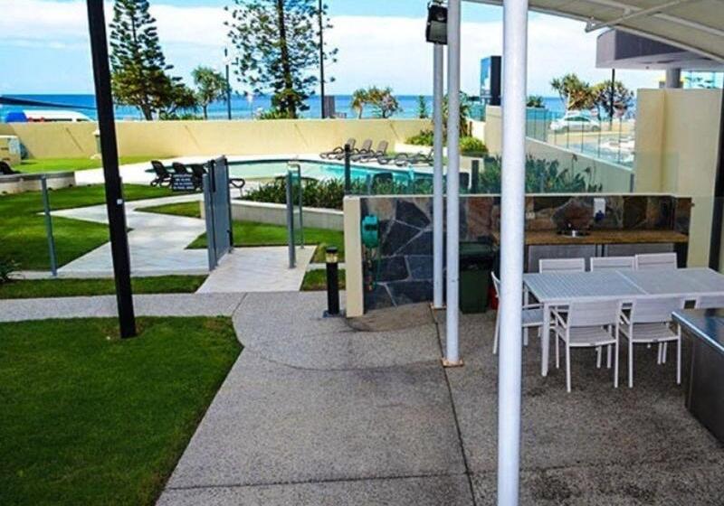 酒店 Zenith Ocean Front Apartments