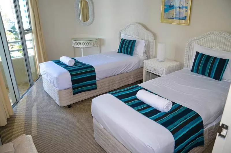 ホテル Zenith Ocean Front Apartments