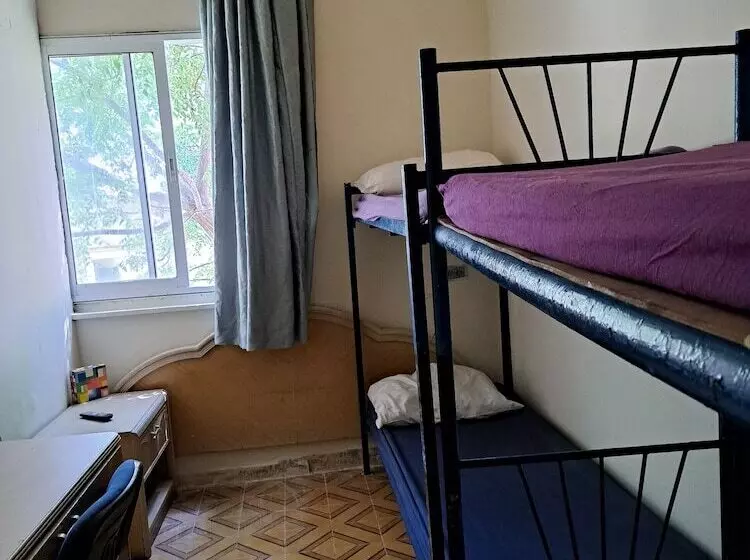 Momos Hostel