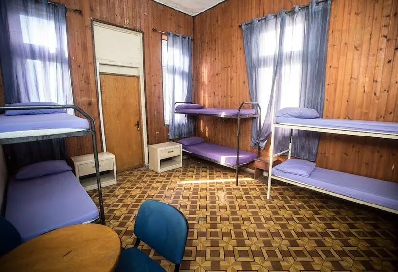 Momos Hostel