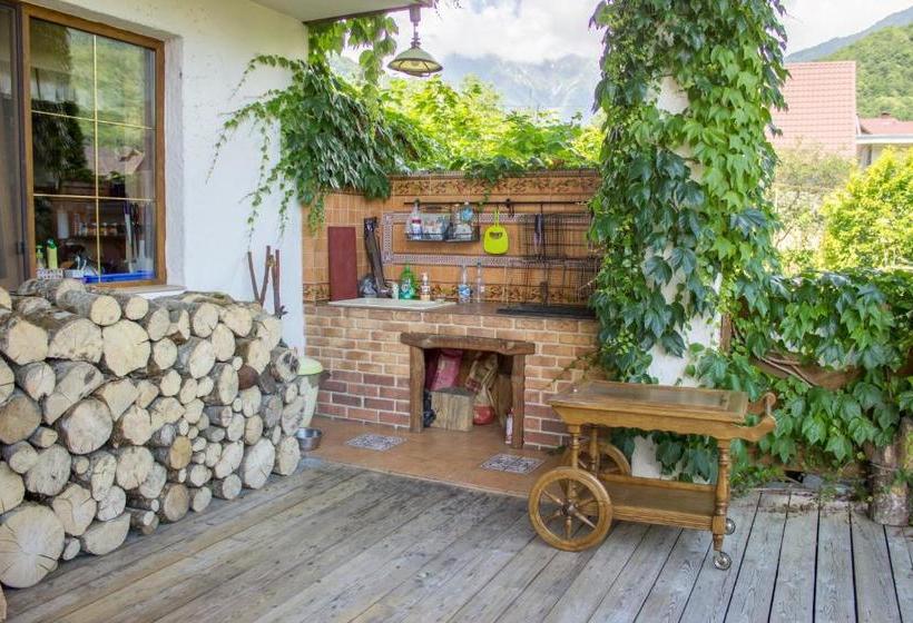 בית מלון כפרי Rai-ski-domik