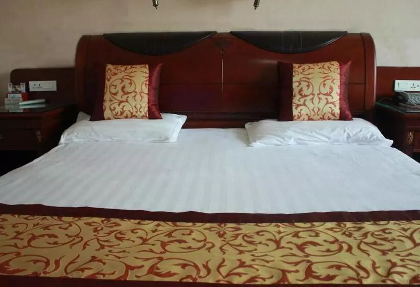 Hotelli Taizhou Taishan Business