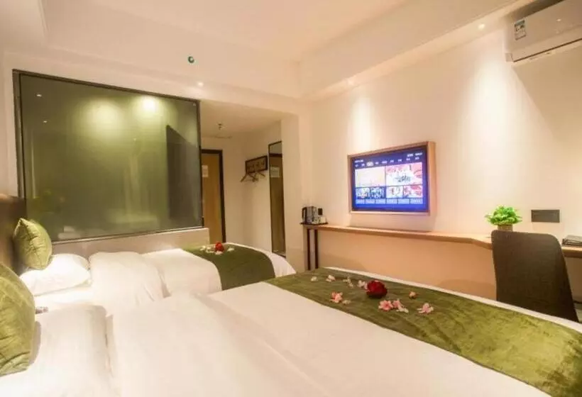 ホテル Greentree Inn Express Hainan Haikou Haixiu Zhong Road