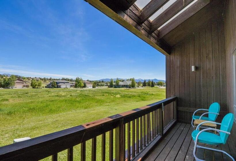 Отель Aspenwood 4250