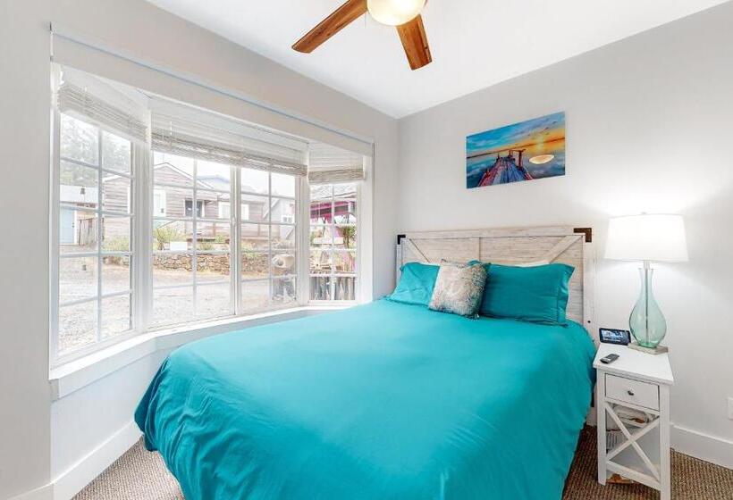 Отель Berni S Ocean View Castle   The Crow S Nest