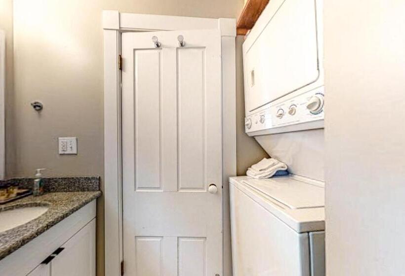 فندق Blumen House