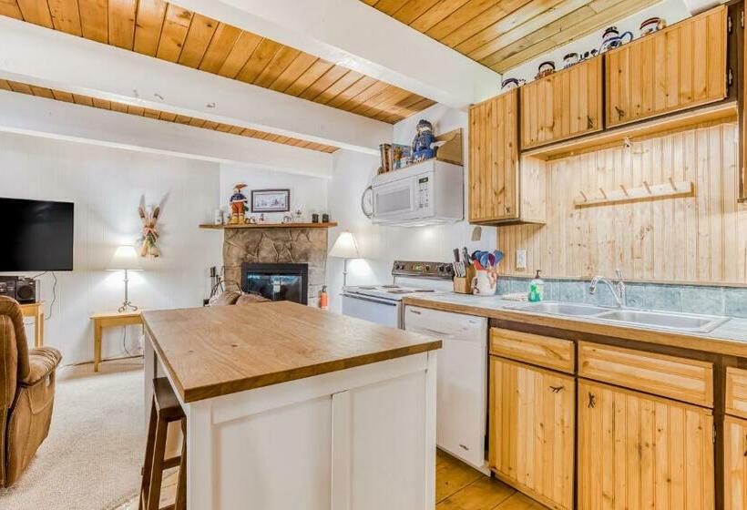 ホテル Edelweiss Retreat