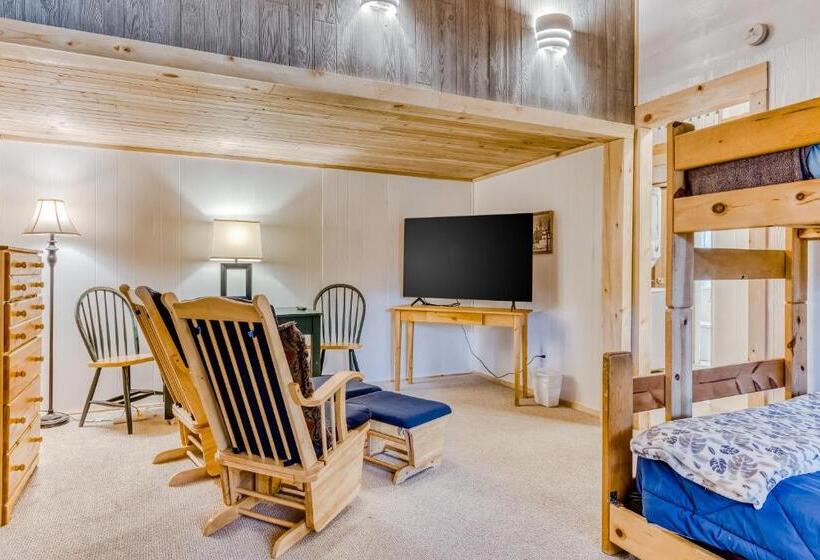 ホテル Edelweiss Retreat