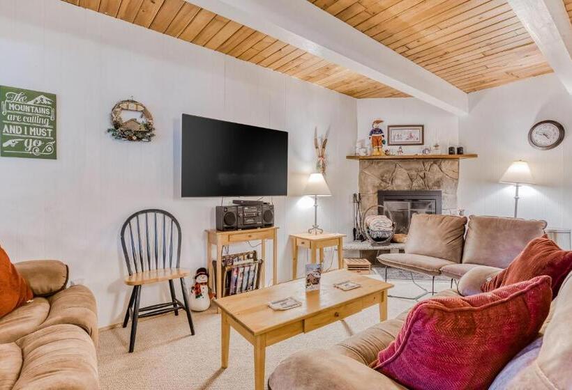 ホテル Edelweiss Retreat